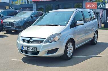 Opel Zafira  2011