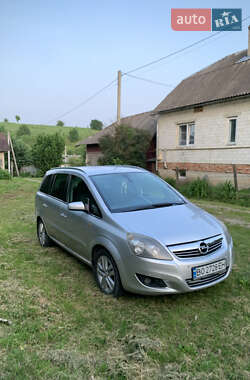 Opel Zafira  2008