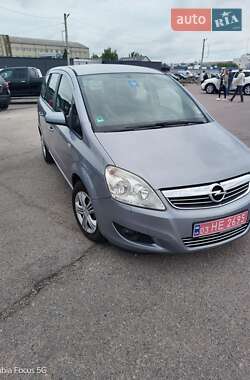 Opel Zafira  2009