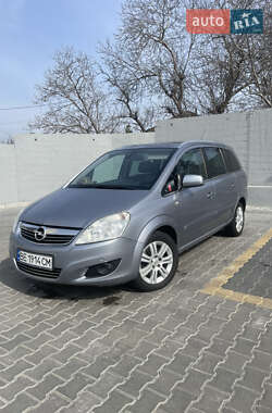 Opel Zafira  2009