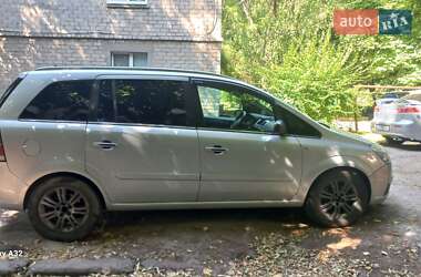 Opel Zafira  2008