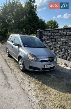 Opel Zafira 2005
