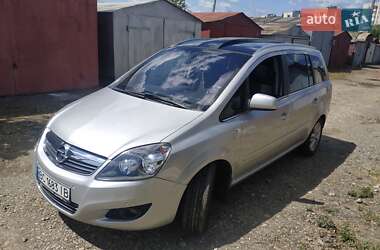 Opel Zafira  2011