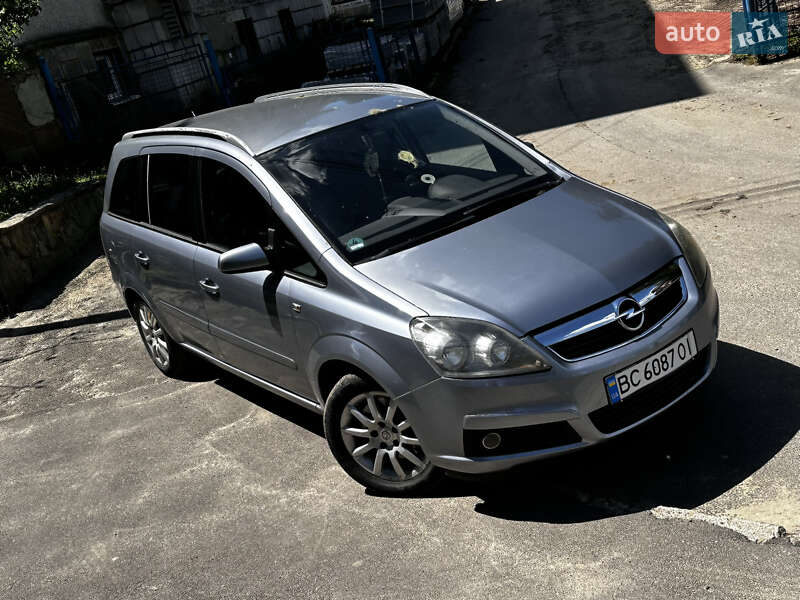 Opel Zafira