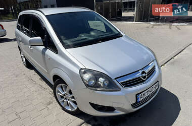 Opel Zafira  2013
