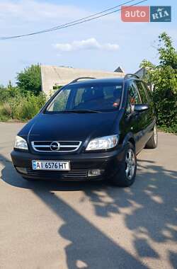 Opel Zafira  2003