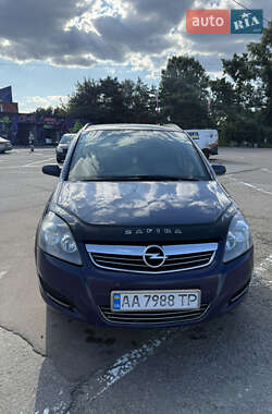 Opel Zafira  2009