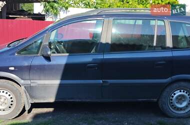 Opel Zafira  2003
