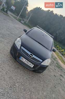 Opel Zafira  2010