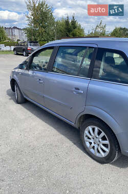 Opel Zafira  2007