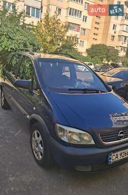 Opel Zafira  2001