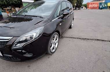 Opel Zafira  2011