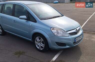 Opel Zafira  2009