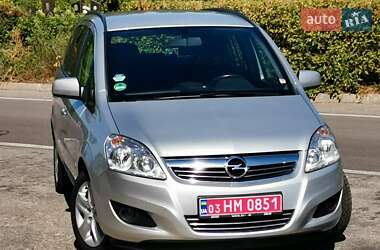 Opel Zafira  2010