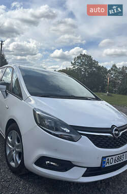 Opel Zafira  2016