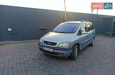 Opel Zafira  2000