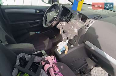 Opel Zafira  2007
