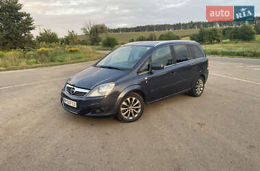 Opel Zafira  2010