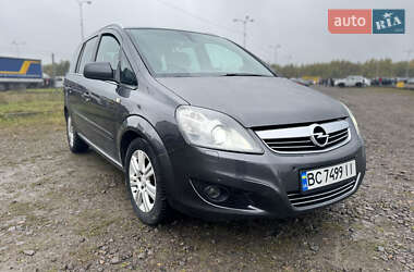 Opel Zafira 2011
