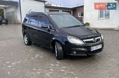 Opel Zafira  2005