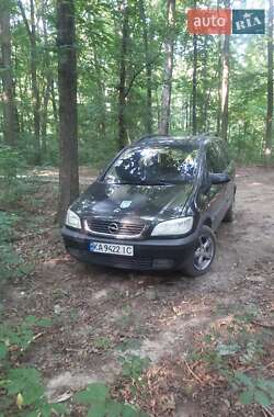 Opel Zafira  2002