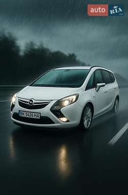 Opel Zafira  2013