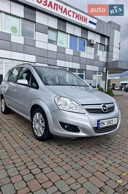 Opel Zafira  2008