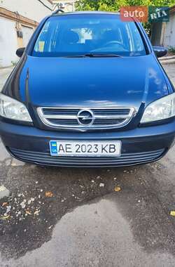Opel Zafira 2003