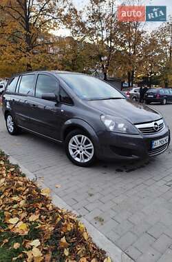 Opel Zafira  2009