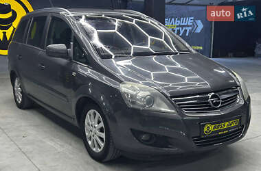 Opel Zafira  2010