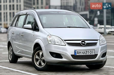 Opel Zafira  2008