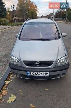 Opel Zafira 2002