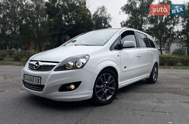 Opel Zafira 2011