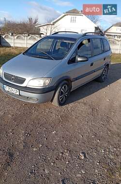 Opel Zafira  2001