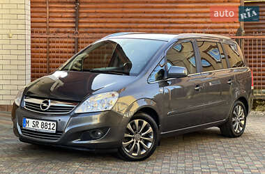 Opel Zafira  2010