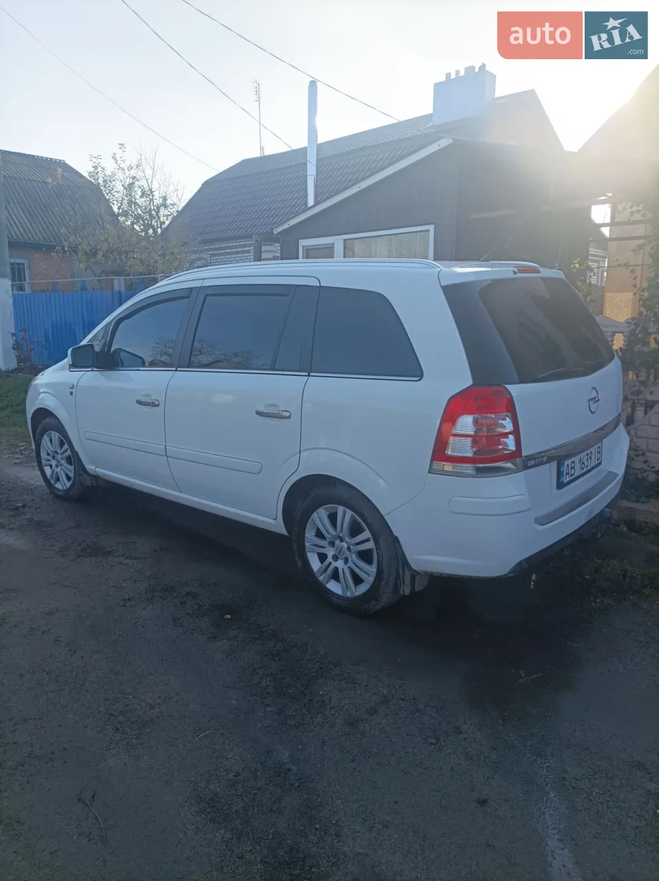2010 Opel Zafira - фото 1