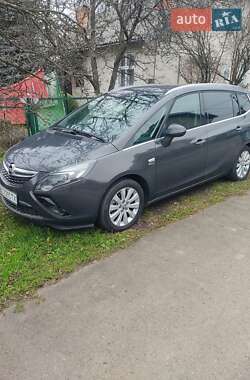 Opel Zafira  2013