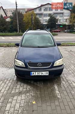 Opel Zafira  2000