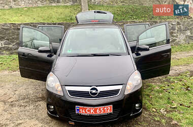 Opel Zafira  2008