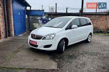 Opel Zafira  2011