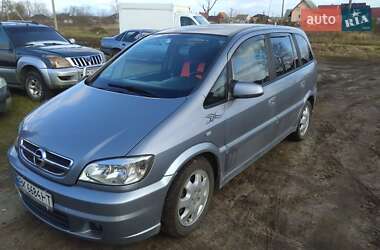 Opel Zafira 2004