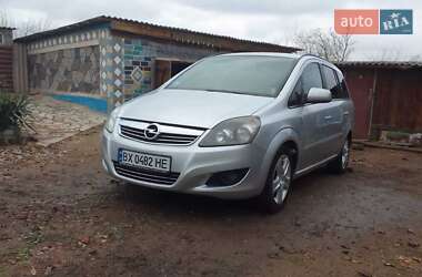 Opel Zafira  2010