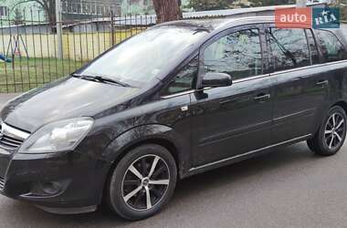 Opel Zafira  2009
