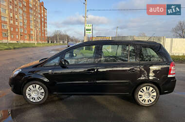 Opel Zafira  2010