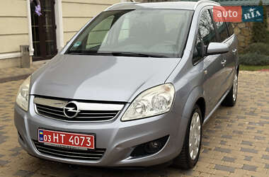 Opel Zafira  2009