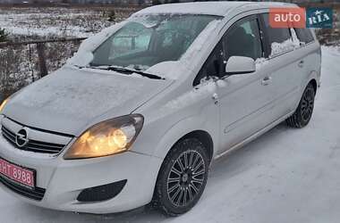 Opel Zafira  2010