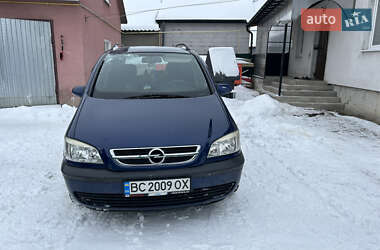 Opel Zafira  2004