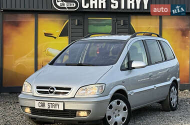 Opel Zafira 2004