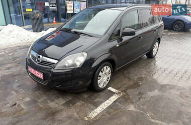 Opel Zafira 2012