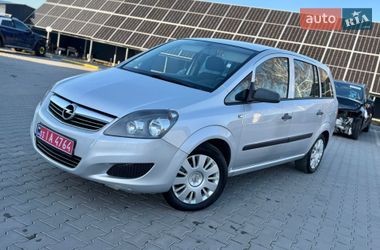 Opel Zafira  2009